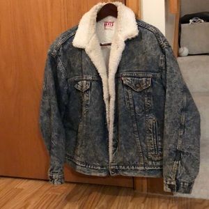 Levi’s Stonewashed Denim Jacket with Fur lining
